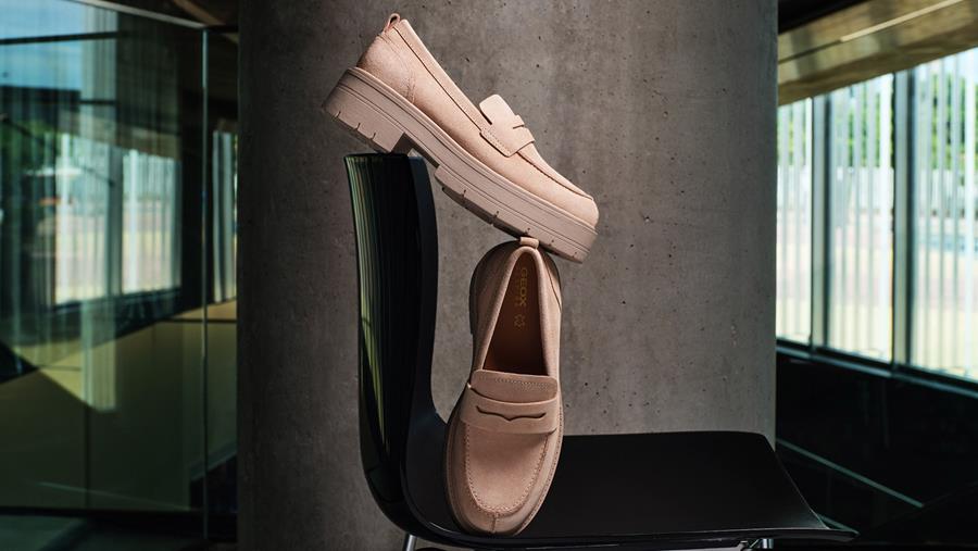 Geox lance une vaste collection de chaussures SS2024 pour lui/elle