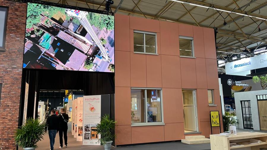 Belgische primeur op BIS: inschuifhuis verhuist na beurs naar werf